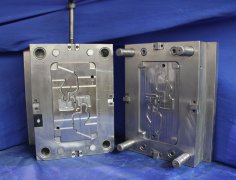 <b>injection mold</b>